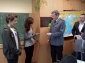 Szalik_atrybutem_kibica_-_laureaci_konkursu__3