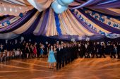 Bal_gimnazjalny_2011_polonez_063