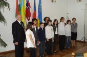 Laureaci_konkorsow_odbieraja_nagrody_na_spotkaniu_w_Urzedzie_Miasta_11